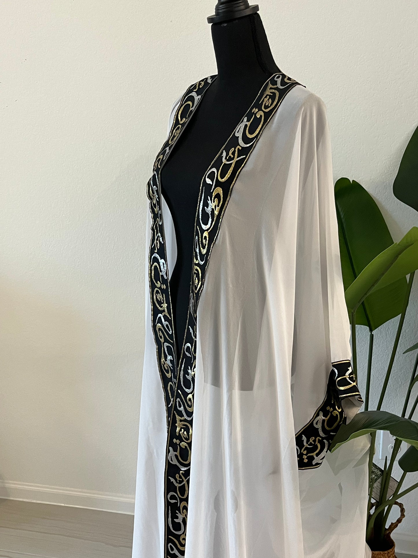 Open abaya