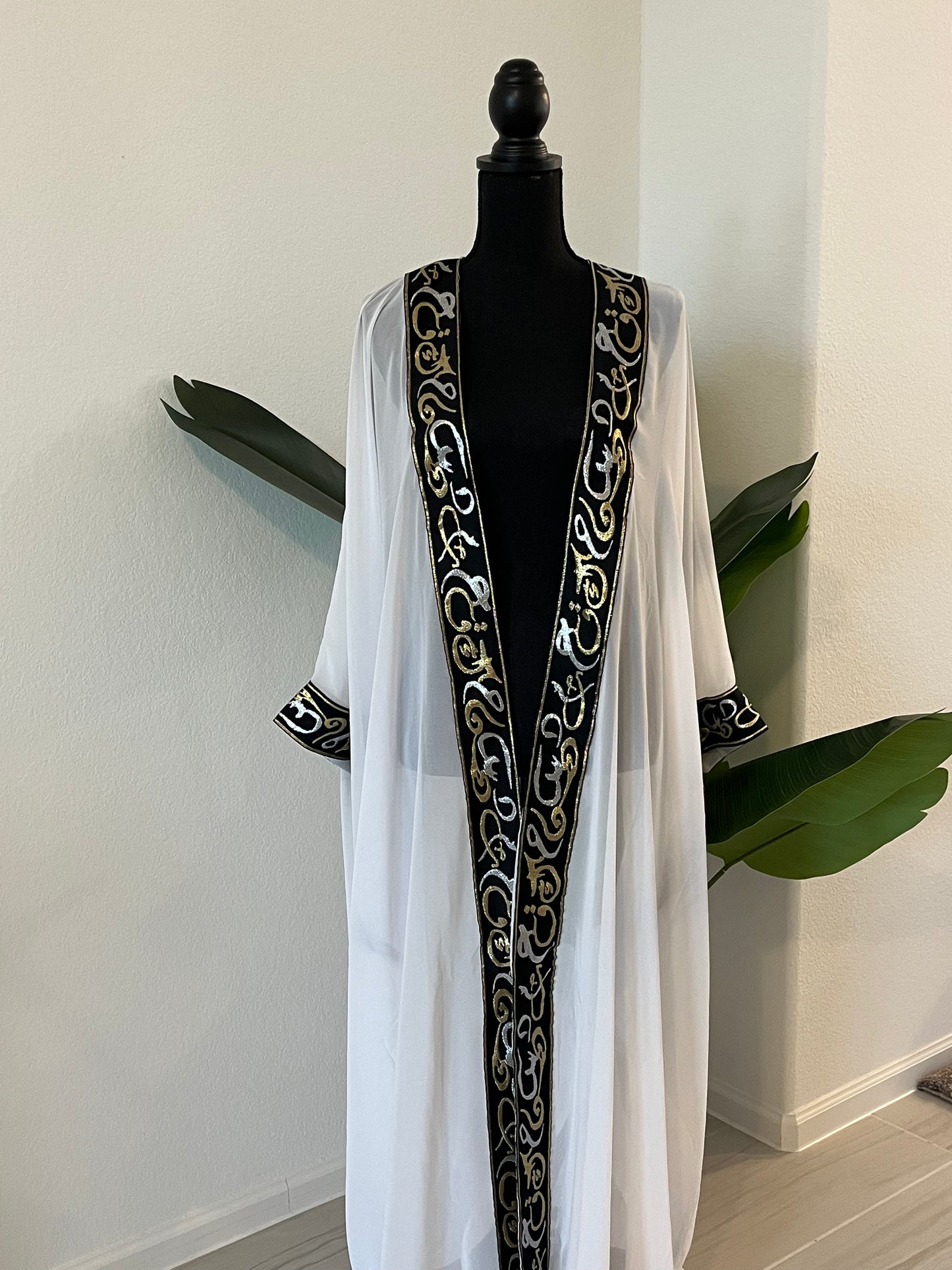 Open abaya