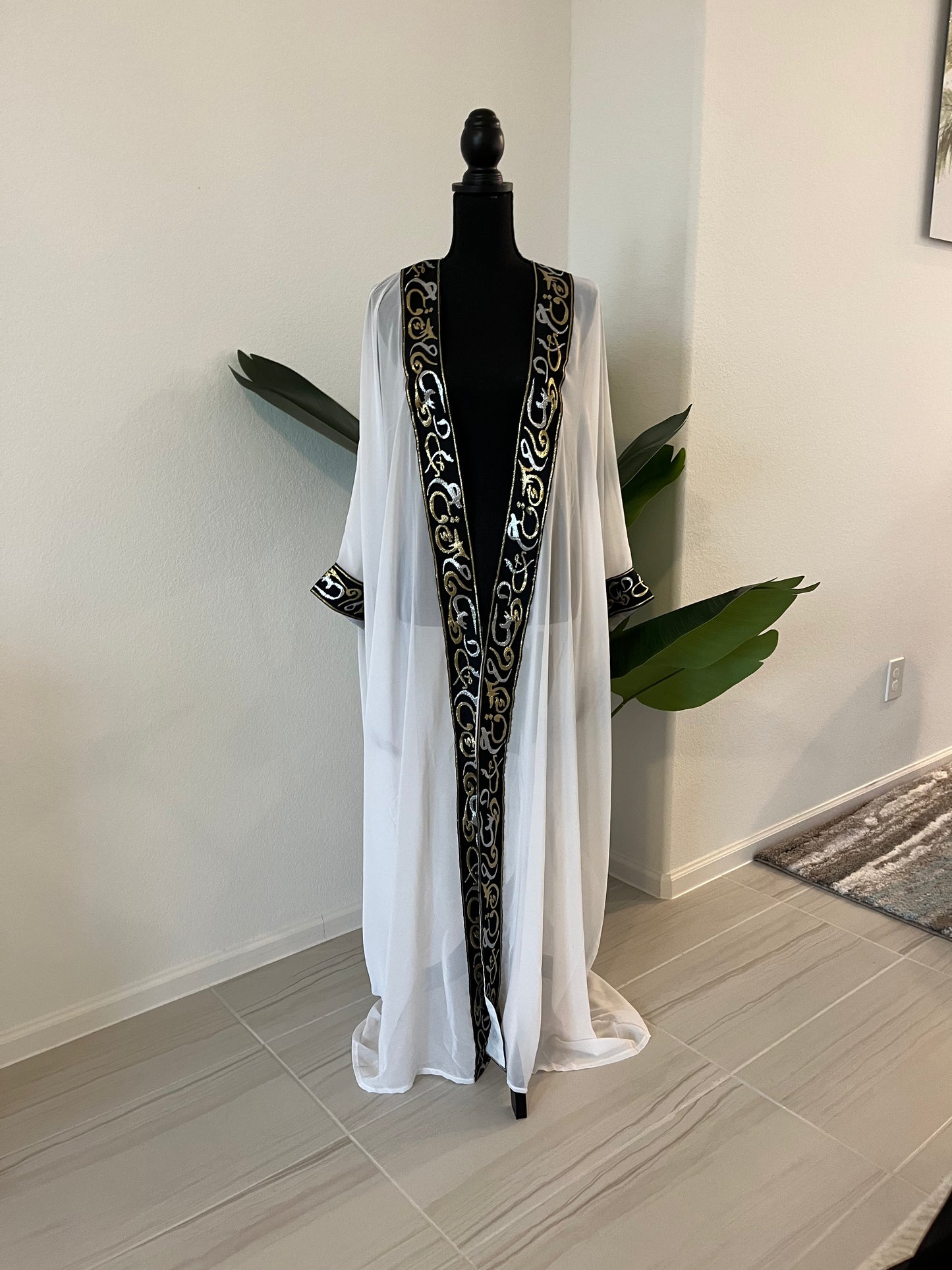 Open abaya